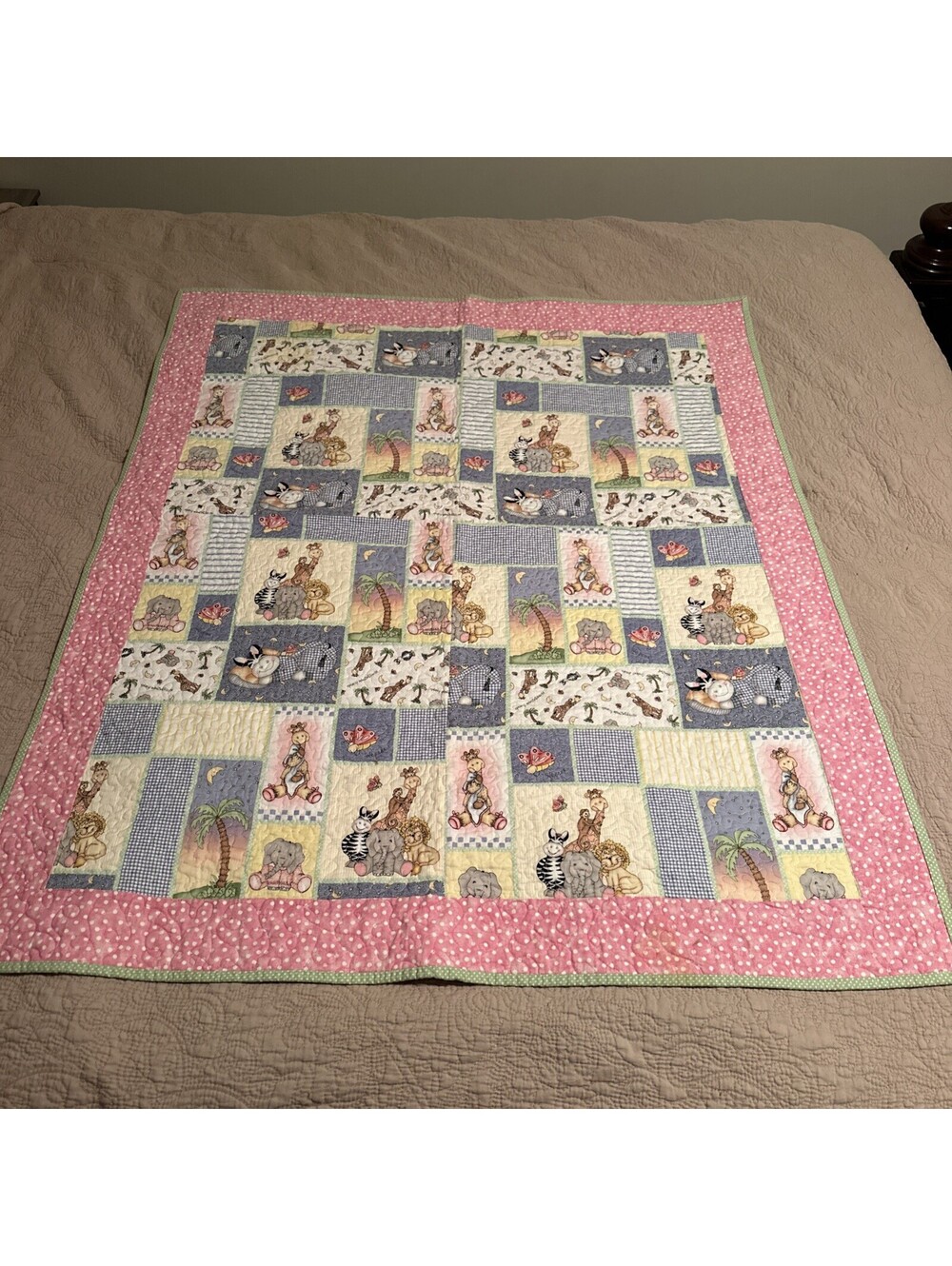 Handmade Baby Quilt 34 x 41 Cotton Little Zoo Animals Giraffe Elephant Tiger